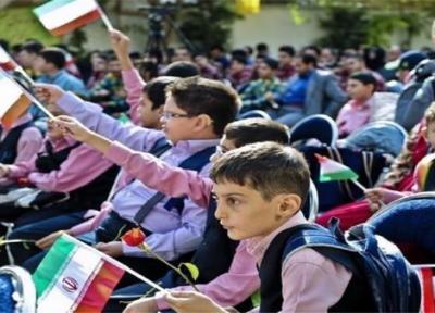 برگزاری جشن بازگشایی مدارس در دشت عباس