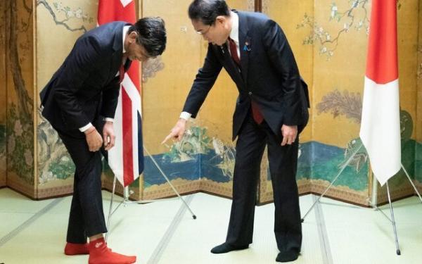 دیپلماسی جوراب سوناک در ژاپن